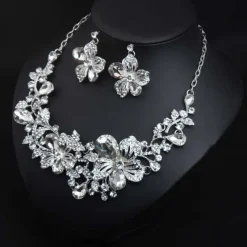 Fall Wedding Bridal Jewelry Sets Two-piece Suit Cubic Zirconia Rhinestone Alloy 1 Necklace Earrings Women's Statement European Classic Flower Shape irregular Jewelry Set For Party Wedding