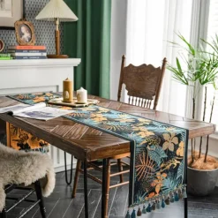 Farmhouse Table Runner Vintage Table Runner Cotton Linen Table Decorations for Dining Party Holiday