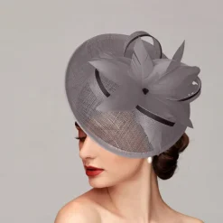 Fascinators Feathers Net Saucer Hat Wedding Horse Race Ladies Day Melbourne Cup With Feather Cap Headpiece Headwear dress to impress Race Day Dress