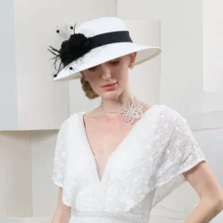 Fascinators Kentucky Derby Hat Fiber Bowler / Cloche Hat Straw Hat Sun Hat Wedding Evening Party Elegant Sun Protection With Feather Floral Headpiece Headwear