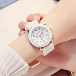 Fashion Women Quartz Watch Ladies Clock Minimalist Trend Students Jelly Silicone Watches Gifts for Girls Relogio Feminino