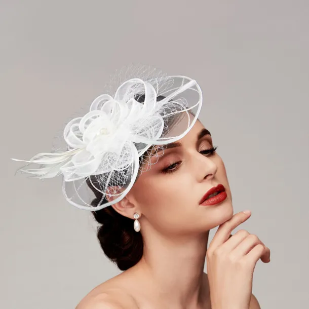 Feathers / Net Fascinators Kentucky Derby Hat/ Headpiece with Feather / Cap / Flower 1 PC Wedding / Horse Race / Ladies Day Headpiece