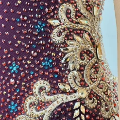 Figure Skating Dress Women's Girls' Ice Skating Dress Burgundy Patchwork Open Back Mesh High Elasticity Training Competition Skating Wear Classic Crystal / Rhinestone Long Sleeve Ice Skating Figure