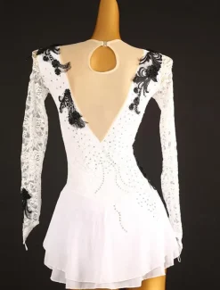 Figure Skating Dress Women's Girls' Ice Skating Dress Outfits Violet Black White Patchwork Mesh Spandex Lace High Elasticity Competition Skating Wear Handmade Crystal / Rhinestone Long Sleeve Ice