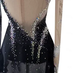 Figure Skating Dress Women's Girls' Ice Skating Dress Black Thumbhole Halo Dyeing High Elasticity Professional Competition Skating Wear Thermal Warm Crystal / Rhinestone Long Sleeve Ice Skating