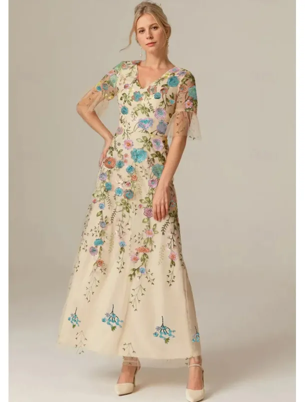 Floral Lace A-Line Embroidered Dress Beach Wedding Formal Mother of the Bride Elegant Vintage V Neck Ankle Length Tulle Short Sleeve with Appliques Flower