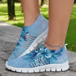 Floral Print Flyknit Sneakers with Breathable Upper, Lightweight Sole and Comfortable Fit for Casual Walks and Outdoor Activities