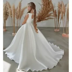 Flower Girl Dress Girls' First Communion Dress Party Dress Performance Wedding Party Princess Sweet Mesh Solid Color Sleeveless Crew Neck White 2-12 Years