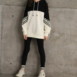 Girls' 3D Stripe Letter Hoodie & Sweatpants Set Clothing Set Long Sleeve Fall Winter Cool Daily Kids 4-12 Years School Sports