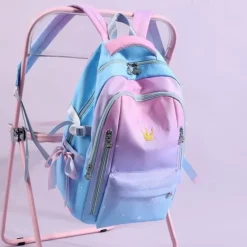 Girls Gradient Princess Backpack – Cute Waterproof School Bag with Crown Zippers and Star Print, Lightweight Bookbag for Elementary and Middle School