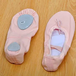 Girls' Split Sole Ballet Shoes – Soft Canvas Dance Slippers with Elastic Straps for Ballet Training & Performanc