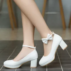 Girls' White Bow Mary Jane Shoes - Perfect for Weddings, Parties, and Special Occasions