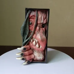 Halloween Bookshelf Horror Mask Monster Resin Craft Decoration Monster Statue Ornaments