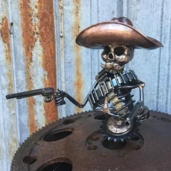 Halloween Cowboy Skull Gunslinger Hood Metal Skull Hood Ornament - Skeleton Statue Decor - Metal Skeleton Car Hood Ornaments Skeleton Statue Handmade Cast Cowboy For House Door
