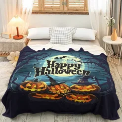 Halloween Decoration Jack O' Lantern Pumpkin Throw Blanket - Soft and Cozy Fleece with Festive Pumpkin Design - Perfect for Halloween Decor and Keeping Warm