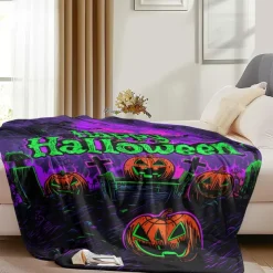 Halloween Decoration Jack O' Lantern Pumpkin Throw Blanket - Soft and Cozy Fleece with Festive Pumpkin Design - Perfect for Halloween Decor and Keeping Warm