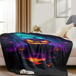 Halloween Decoration Jack O' Lantern Pumpkin Throw Blanket - Soft and Cozy Fleece with Festive Pumpkin Design - Perfect for Halloween Decor and Keeping Warm