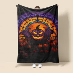 Halloween Decoration Jack O' Lantern Pumpkin Throw Blanket - Soft and Cozy Fleece with Festive Pumpkin Design - Perfect for Halloween Decor and Keeping Warm