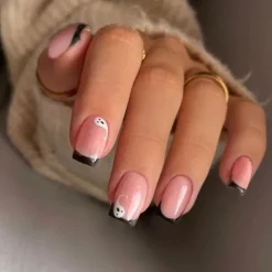 Halloween Fake Nail Snake Spider Pattern Almond False Nail Tip Full Cover Wearable French Fake Nail Patch Halloween Gifts