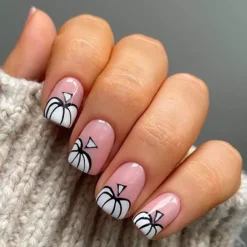 Halloween Fake Nail Snake Spider Pattern Almond False Nail Tip Full Cover Wearable French Fake Nail Patch Halloween Gifts