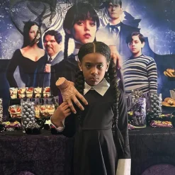 Halloween Hand Figurine Sculpture Thing Hand from Wednesday Addams Scary Realistic Fake Hand