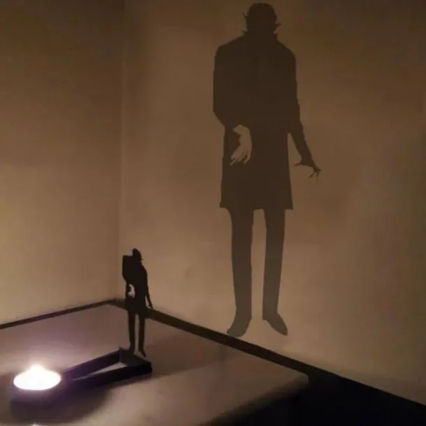 Halloween Horror Nosferatu Candle Holder, Nosferatu Candle ShadowHorror Metal Decoration, Tealight Shadow Caster (Only Holder,Excluding Candles)