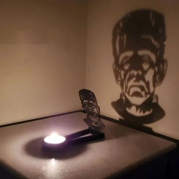 Halloween Horror Nosferatu Candle Holder, Nosferatu Candle ShadowHorror Metal Decoration, Tealight Shadow Caster (Only Holder,Excluding Candles)