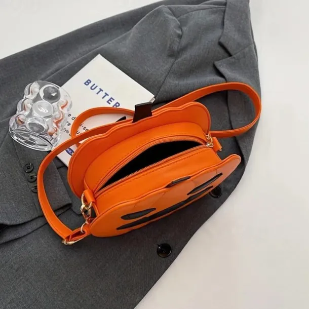 Halloween Pumpkin Crossbody Bag – 3D Jack-O'-Lantern Shoulder Purse with Bat Detail for Women and Kids, Trick-or-Treat Party Accessory
