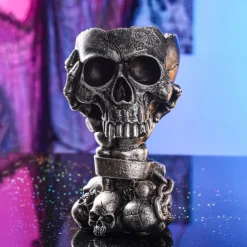 Halloween Skeleton Skull Head Flower Pot Nordic Modern Home Decoration Personalized Damaged Old Shackles Skull Head Resin Crafts Halloween Ghost Head Bone Gift Scene Decoration Photography Props 1PC