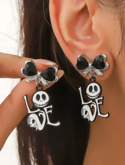 Halloween Spider Earrings with Pearl Accent - Statement Gothic Jewelry for Cosplay, Costume Parties, and Halloween Events