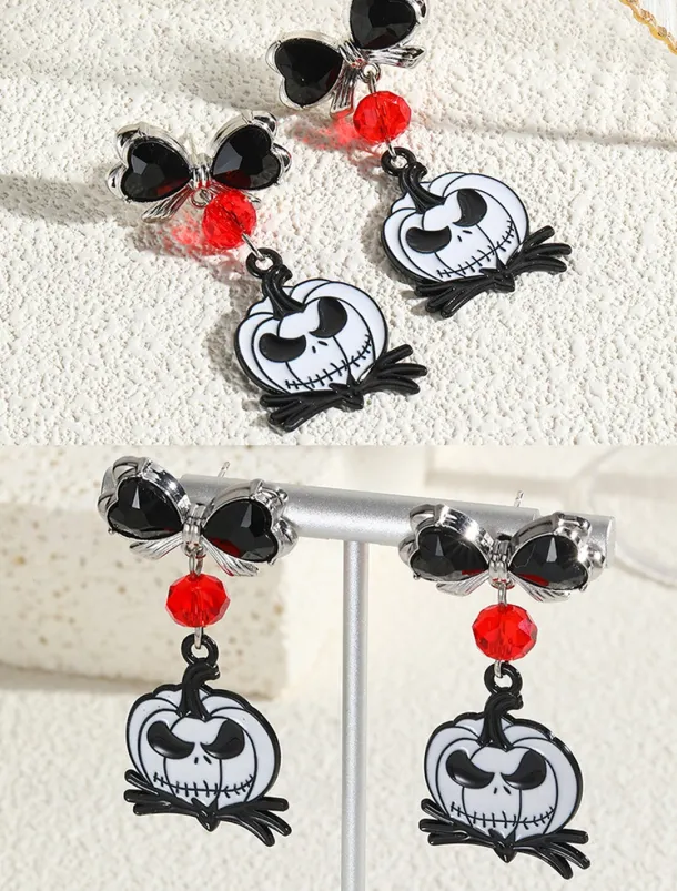 Halloween Spider Earrings with Pearl Accent - Statement Gothic Jewelry for Cosplay, Costume Parties, and Halloween Events
