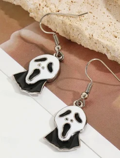 Halloween Spider Earrings with Pearl Accent - Statement Gothic Jewelry for Cosplay, Costume Parties, and Halloween Events