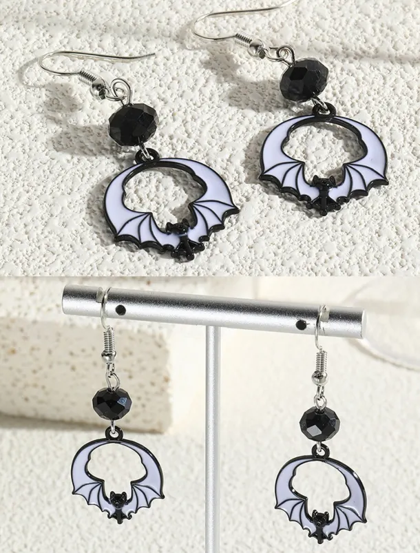 Halloween Spider Earrings with Pearl Accent - Statement Gothic Jewelry for Cosplay, Costume Parties, and Halloween Events