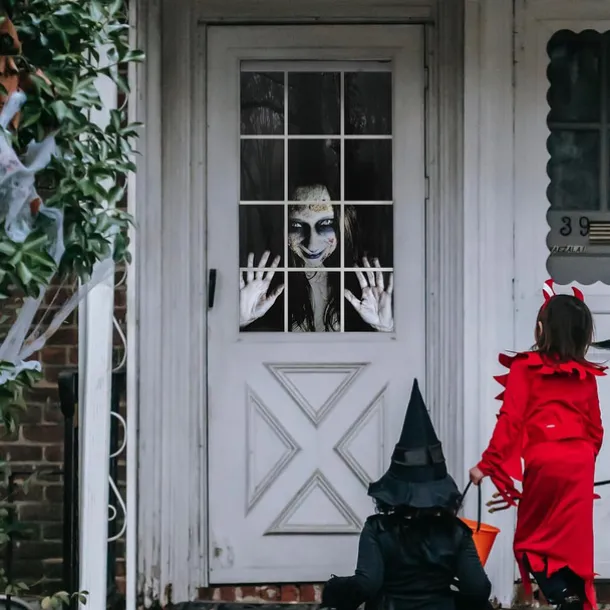 Halloween Window Cover Decorations, Fabric Bloody Hand Creepy Halloween Curtain Horror Movie Poster Window Door Covering Decor for Haunted House, Scary Halloween Window Clings Decals Indoor Outdoor