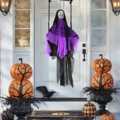 Hanging Ghost Decoration Creepy Lace Fabric Pendant for Halloween Bar and Decor for Parties Lightweight and Scary Design