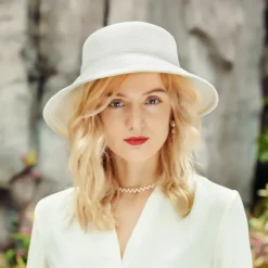 Hats Fiber Bowler / Cloche Hat Bucket Hat Floppy Hat Wedding Tea Party Elegant Wedding With Bowknot Splicing Headpiece Headwear