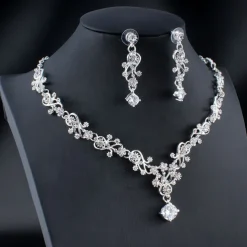 Hoop Earrings 1 set White Cubic Zirconia 18K Gold Plated Rhinestone 1 Necklace Earrings Women's Elegant Basic Korean Classic Drop Feather Jewelry Set For Carnival Wedding Party