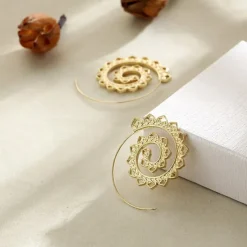 Hoop Earrings For Women's Party Wedding Alloy filigree Wave