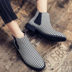 Houndstooth Pattern Men's Chelsea Boots – Classic Slip-On Ankle Boots with Elastic Side Panels for Formal and Casual Occasions