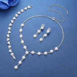 Jewelry Set Bracelet For Women's Crystal Pearl Party Wedding Gift Alloy / Pearl Necklace / Engagement / Valentine