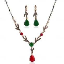 Jewelry Set Two-piece Suit Green Rhinestone Chrome 1 Necklace Earrings Women's Elegant Vintage Fashion Vintage Style Classic Jewelry Set For Wedding Party Valentine's Day