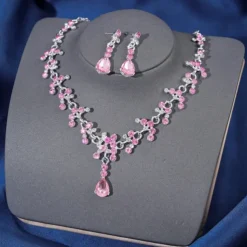 Jewelry Set Two-piece Suit Green Rhinestone Alloy 1 Necklace Earrings Women's Elegant Vintage Fashion Vintage Style Classic Jewelry Set For Wedding Party Valentine's Day