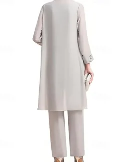 Jumpsuit / Pantsuit 3 Piece Pantsuit Mother of the Bride Dress Elegant Vintage Simple Boat Neck Floor Length Chiffon Polyester Sleeveless Long Sleeve with Lace Sequin Embroidery