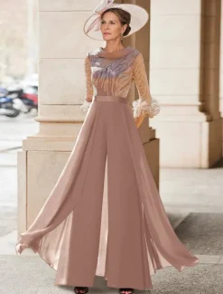 Jumpsuit / Pantsuit Mother of the Bride Beach Wedding Elegant Vintage Jewel Neck Floor Length Chiffon Half Sleeve with Feather Sequin Appliques