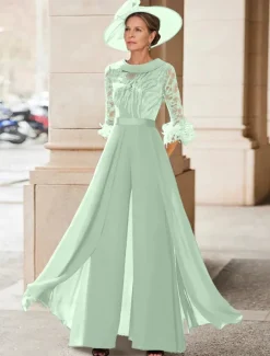 Jumpsuit / Pantsuit Mother of the Bride Beach Wedding Elegant Vintage Jewel Neck Floor Length Chiffon Half Sleeve with Feather Sequin Appliques