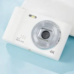 4K Digital Camera Point and Shoot Photography Travel Selfie Camara 2.4inch Screen Entry-Level Gift Compact Digicam Selfie Mini Retro Cam