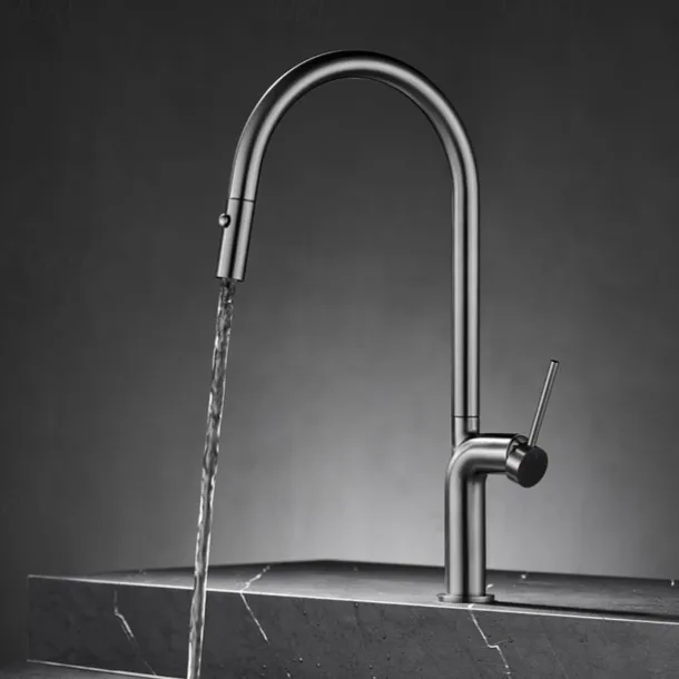 Kitchen faucet - Single Handle One Hole Chrome / Nickel Brushed / Electroplated Pull-out / Pull-down / Standard Spout / Tall / High Arc Centerset Modern Contemporary Kitchen Taps