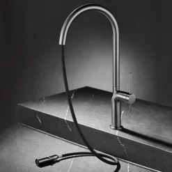Kitchen faucet - Single Handle One Hole Chrome / Nickel Brushed / Electroplated Pull-out / Pull-down / Standard Spout / Tall / High Arc Centerset Modern Contemporary Kitchen Taps