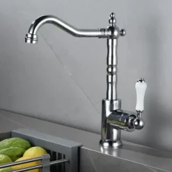 Kitchen Faucet 360 Swivel Antique Sink Faucet Mixer Tap Fashion Gold Sink Faucet Copper Hot and Cold Basin Tap