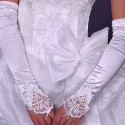 Lace / Satin Elbow Length Glove Cute With Faux Pearl / Floral Wedding / Party Glove